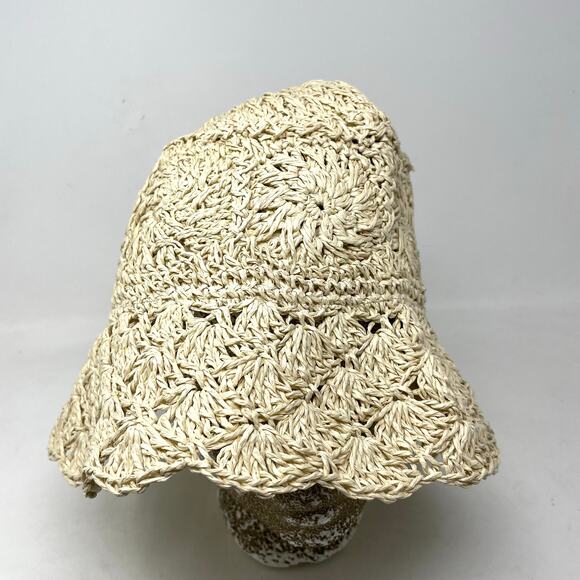 Urban Outfitters UO Natural Crochet Woven Floral Scalloped Bucket Hat OS New NWT - Picture 4 of 11